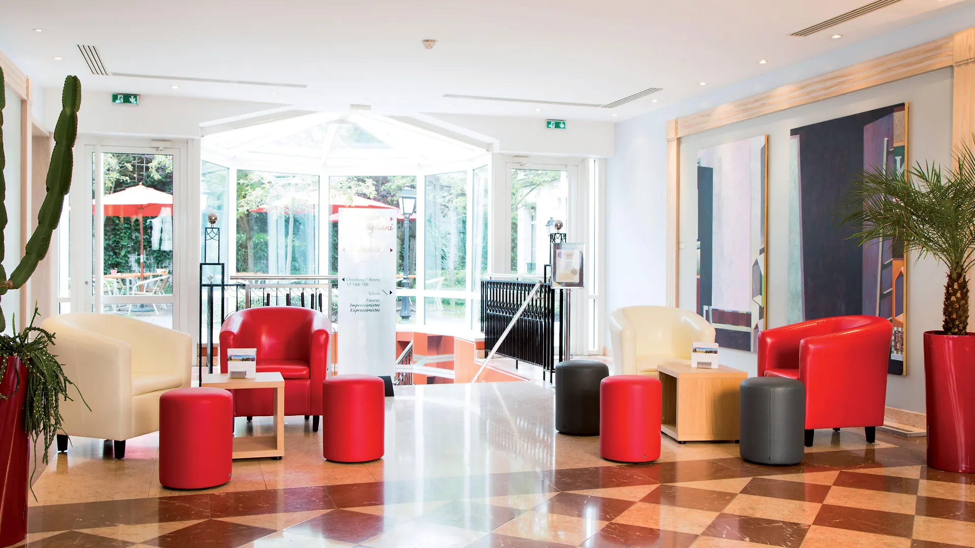 Bleues Modigliani Hotel